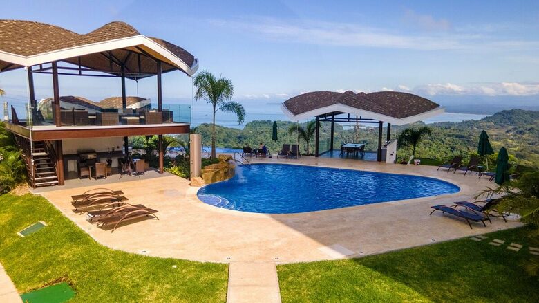 Private Ocean & Mountain Retreat in Mar a Mar - Garabito, Costa Rica