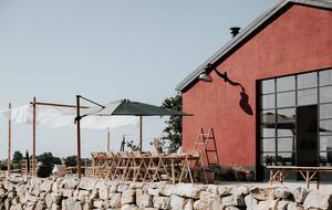 Tranquil Luxury in a Restored Period Barn - Bardou, France