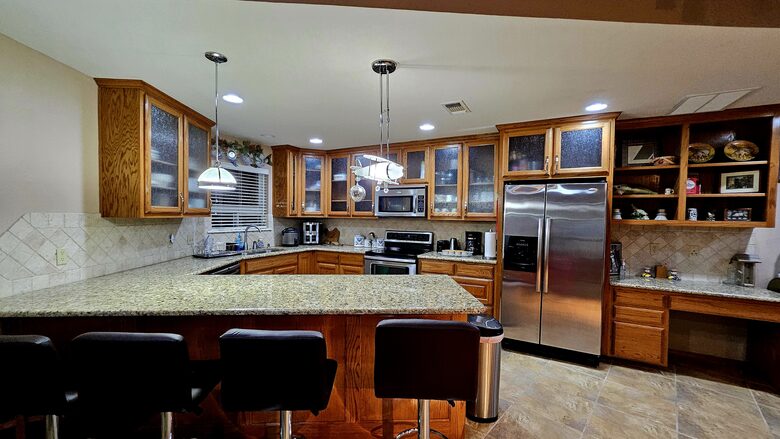 Relaxed Lake Texoma Home with Water Views - Kingston, Oklahoma