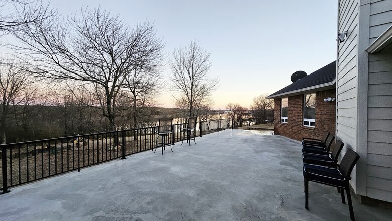 Relaxed Lake Texoma Home with Water Views - Kingston, Oklahoma