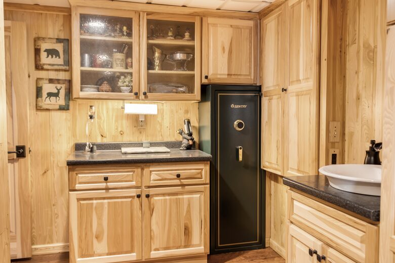 Northwoods Lakefront Retreat on Frazer Bay - Tower, Minnesota
