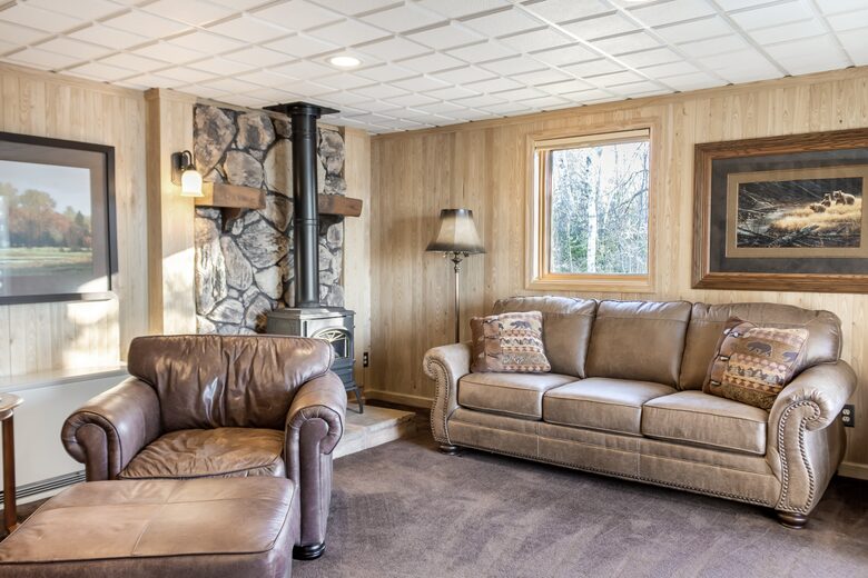 Northwoods Lakefront Retreat on Frazer Bay - Tower, Minnesota