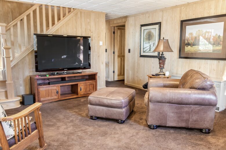 Northwoods Lakefront Retreat on Frazer Bay - Tower, Minnesota
