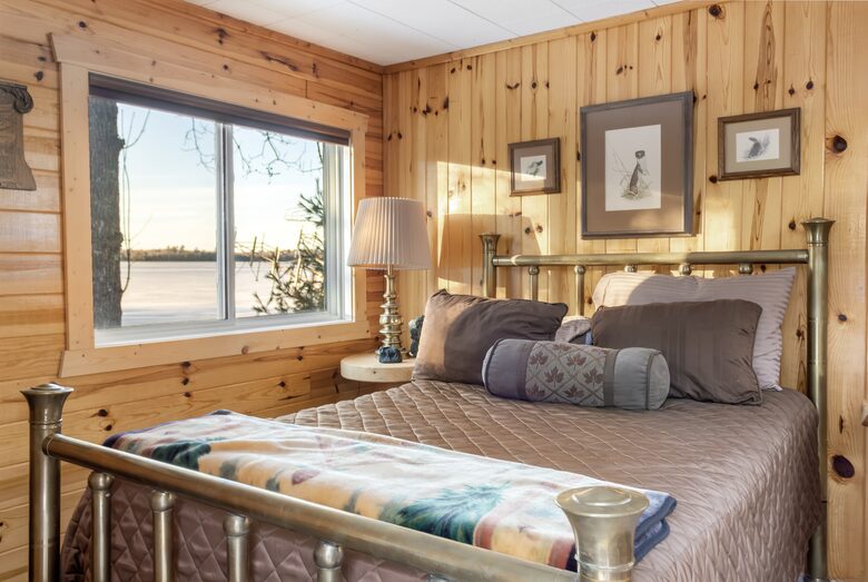Northwoods Lakefront Retreat on Frazer Bay - Tower, Minnesota