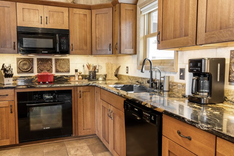 Northwoods Lakefront Retreat on Frazer Bay - Tower, Minnesota