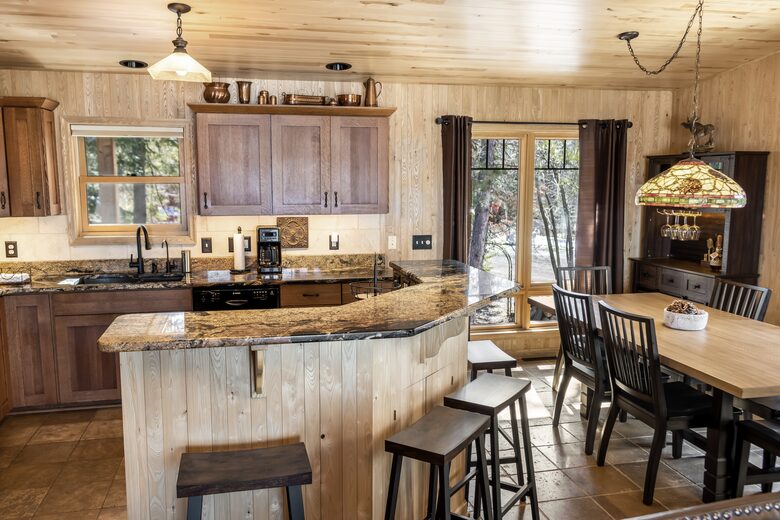 Northwoods Lakefront Retreat on Frazer Bay - Tower, Minnesota