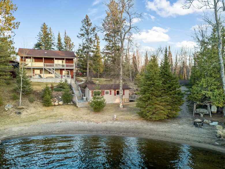 Northwoods Lakefront Retreat on Frazer Bay - Tower, Minnesota