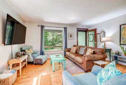 Private Wellness Retreat with Sauna, Hot Tub, and Wooded Grounds Near Blacksburg - Blacksburg, Virginia
