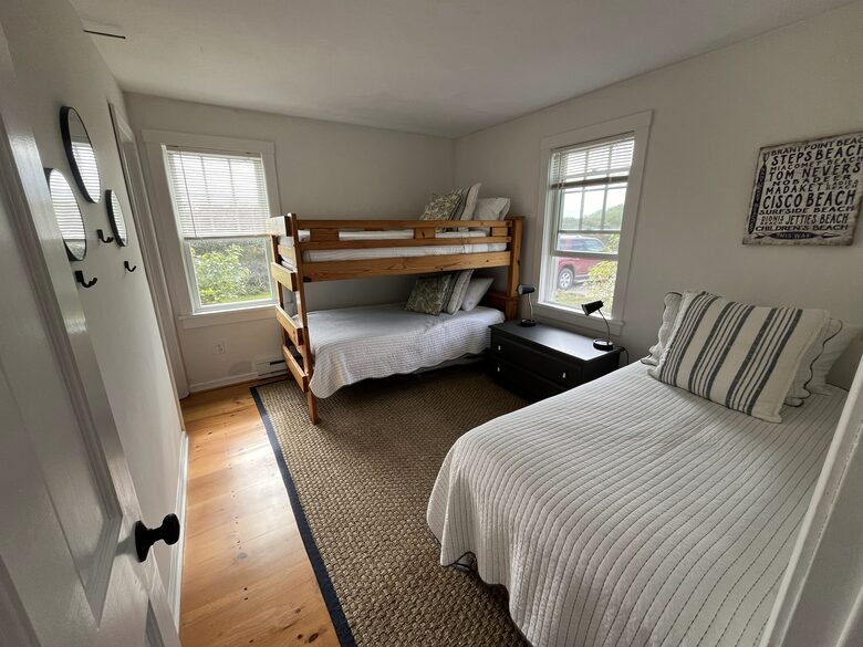 Bunk room with 3 twin beds