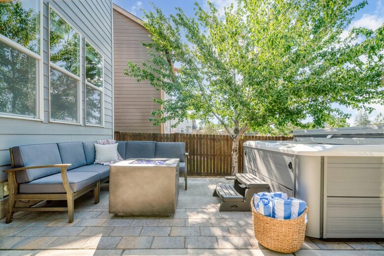 Canal Trail Retreat | Hot Tub & Deck Near Downtown Bend - Bend, Oregon