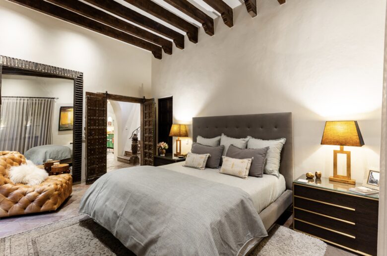 Private Centro Sanctuary with Parroquia Sightlines - San Miguel de Allende, Mexico