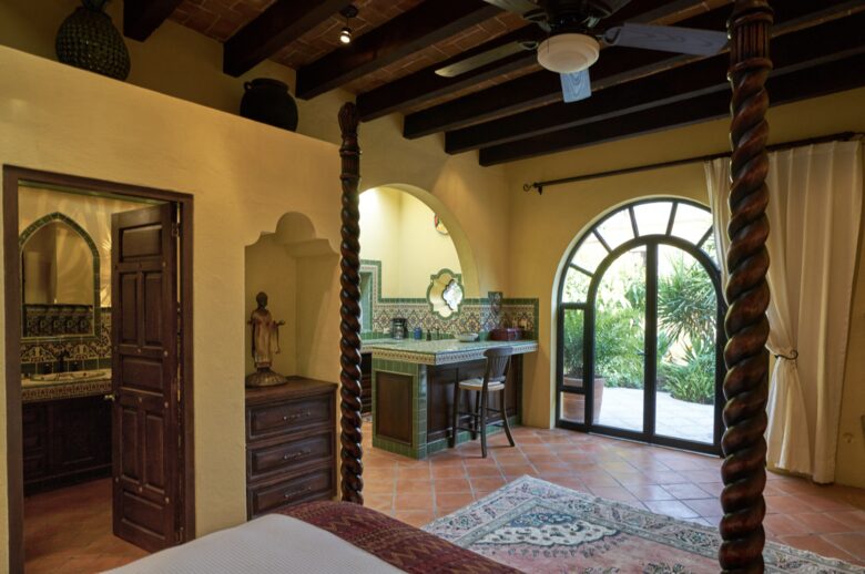 Private Centro Sanctuary with Parroquia Sightlines - San Miguel de Allende, Mexico