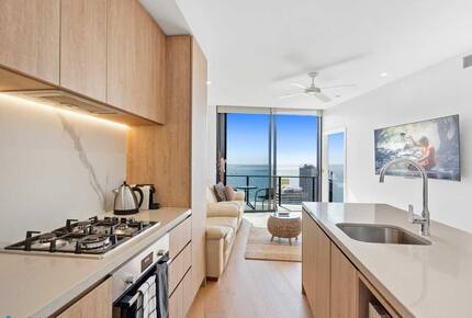 52nd Floor Ocean View Retreat in Broadbeach - Broadbeach, Australia