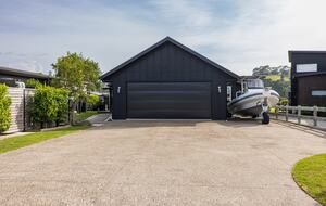 Relaxed Waterfront Location, Cooks Beach, Coromandel - Whitianga, New Zealand