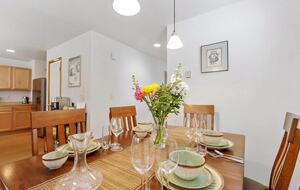 Comfortable Midtown Bozeman Townhome Near Downtown - Bozeman, Montana