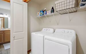 Comfortable Midtown Bozeman Townhome Near Downtown - Bozeman, Montana