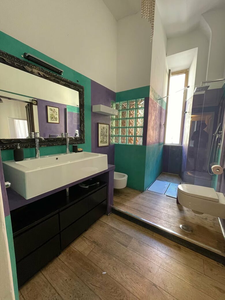 Spacious 19th-Century Apartment Overlooking Diocletian’s Baths - Rome, Italy