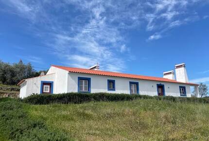 Peaceful Estate with Alqueva Views - Alandroal, Portugal