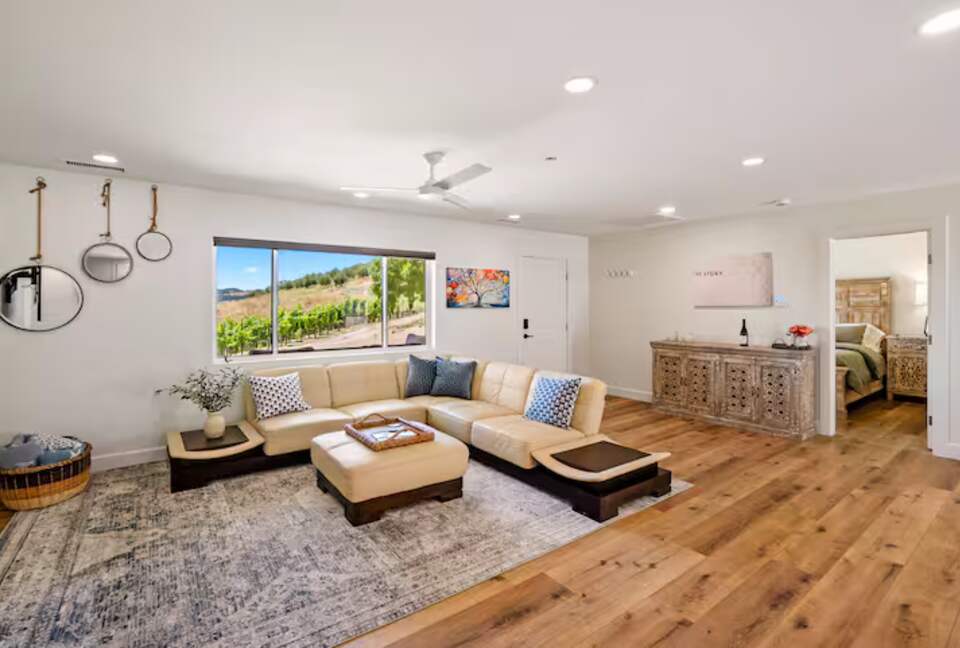 Wine Country Escape with Panoramic Vineyard Views - Paso Robles, California