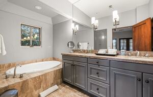 Private Tuscan-Inspired Escape in the Heart of Palm Springs - Palm Springs, California