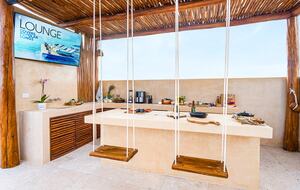 Rooftop Infinity Oasis Near Tulum Beach - Tulum, Mexico