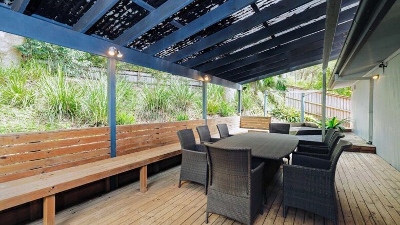Elevated Bush Retreat with Bay Views Near Lobster Beach - Pretty Beach, Australia