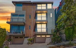 Little Italy Skyline Townhome - San Diego, California