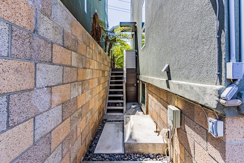 Little Italy Skyline Townhome - San Diego, California