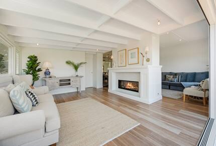 Absolute Bayfront Coastal Escape in Culburra Beach - Culburra Beach, Australia