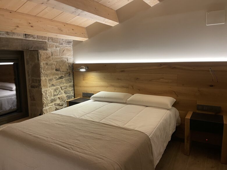 Timeless Pyrenean Estate - Alpens Barcelona, Spain