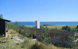 The Summerhouse: Artful Living on the Water - Ebeltoft, Denmark