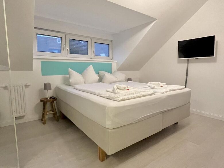 Beachfront Penthouse with Sea Views - Timmendorfer Strand, Lübeck, Germany
