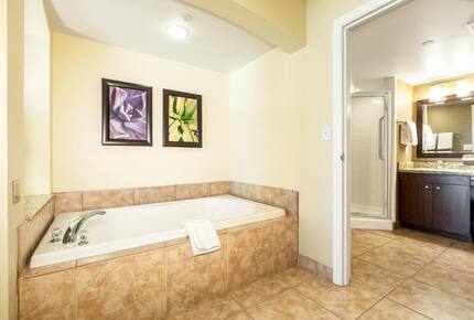 One Bedroom Apartment Suite at The Grandview at Las Vegas - Las Vegas, Nevada