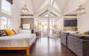 Desert Peak Studio | Indian Wells Mountain Views - Indian Wells, California