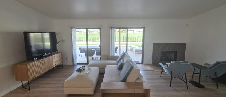 Fairway Living with Private Guest Casita - Palm Desert, California