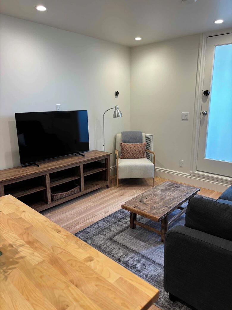 Designer Cottage Suite in the Heart of Noe Valley - San Francisco, California