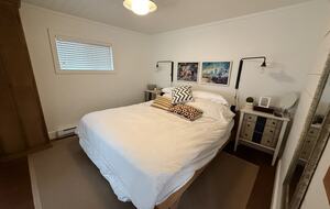 Okanagan Lakefront Retreat with Private Dock - Summerland, Canada