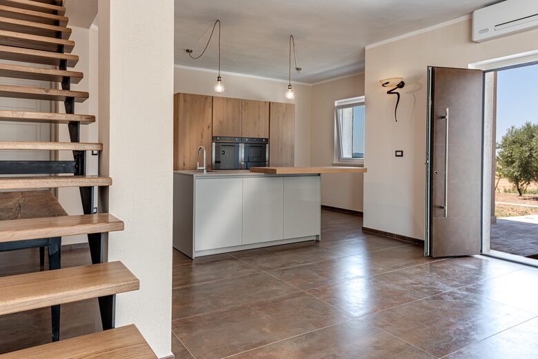 Well-Appointed Saturnia Villa with Valley Views - Saturnia, Italy