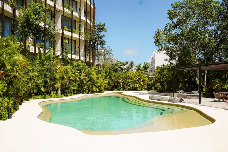 La Veleta Jungle Escape with Rooftop Views - Tulum, Mexico