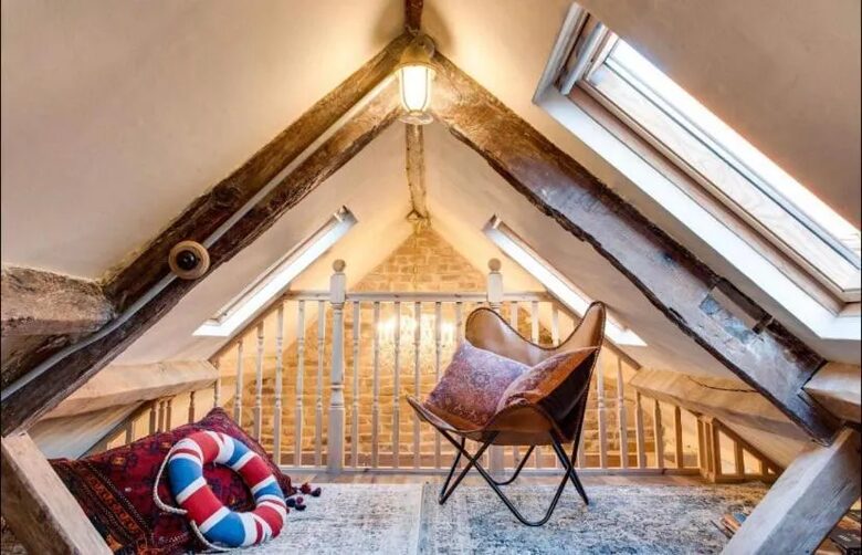 Charming Abbey-View Cottage - Whitby, United Kingdom