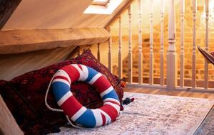 Charming Abbey-View Cottage - Whitby, United Kingdom