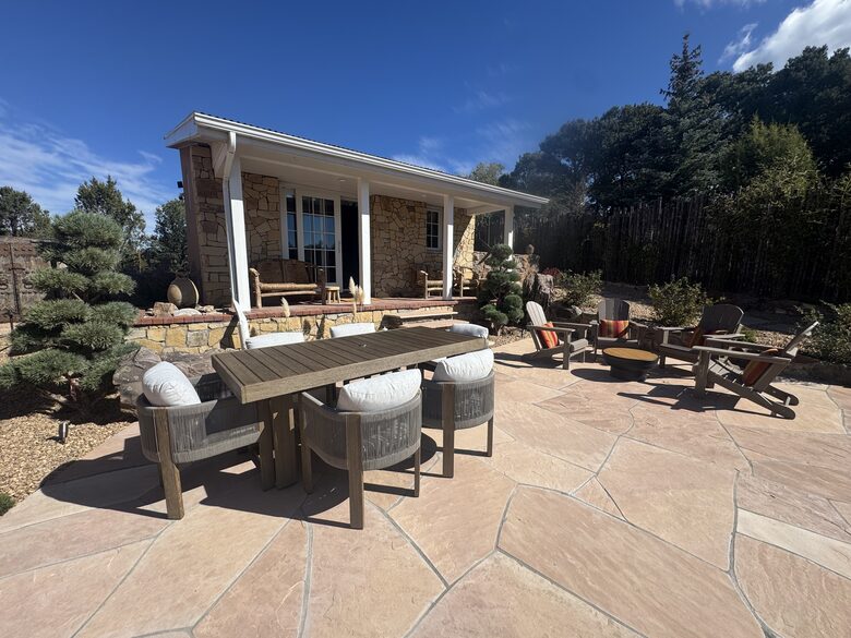 Studio/Office and East patio and garden + hot tub