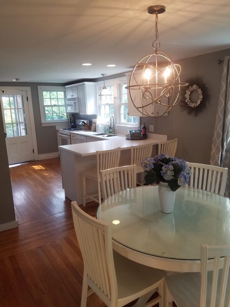 Classic Cape Retreat Near Sea Street Beach - East Dennis, Massachusetts