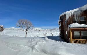 Walk to Deer Valley Gondola with Year Round Hot Tub and Resort Amenities - Heber, Utah