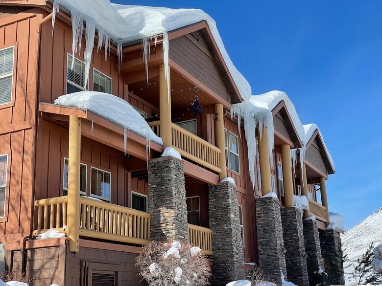 Walk to Deer Valley Gondola with Year Round Hot Tub and Resort Amenities - Heber, Utah