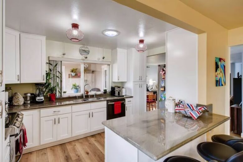 Del Mar Beach Retreat | Half Block to Sand - Del Mar, California