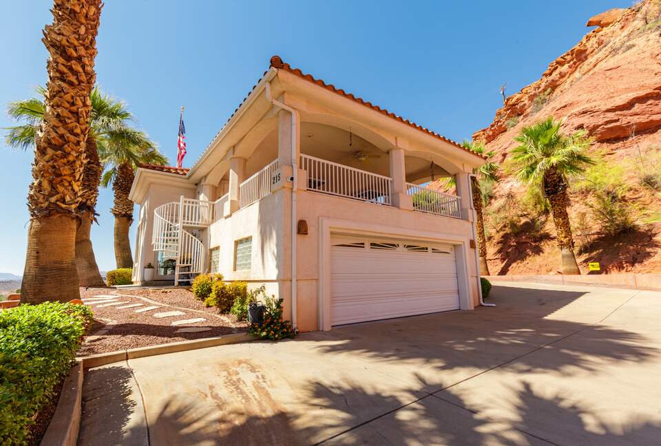 The Skyline Villa | Family Getaway Heaven - Saint George, Utah