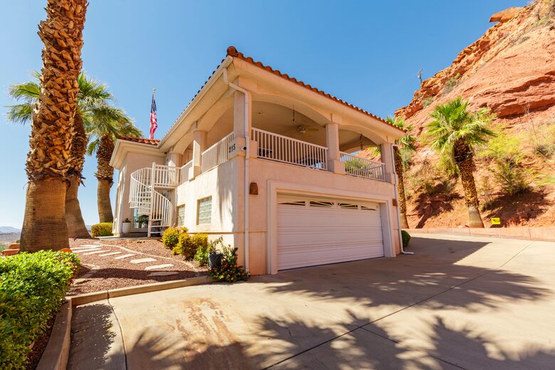The Skyline Villa | Family Getaway Heaven - Saint George, Utah