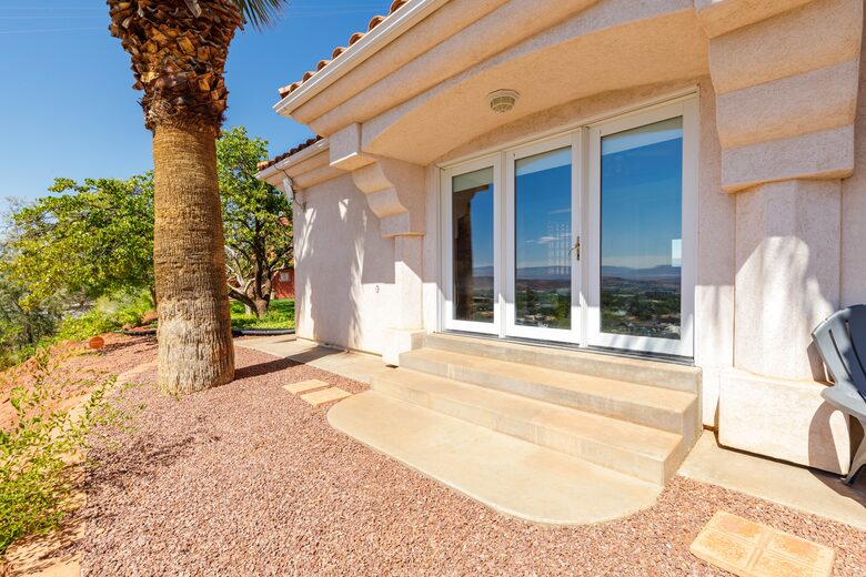 The Skyline Villa | Family Getaway Heaven - Saint George, Utah