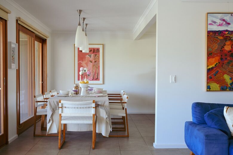 Miravino Vineyard Retreat with Sauna & Spa - McLaren Vale, Australia